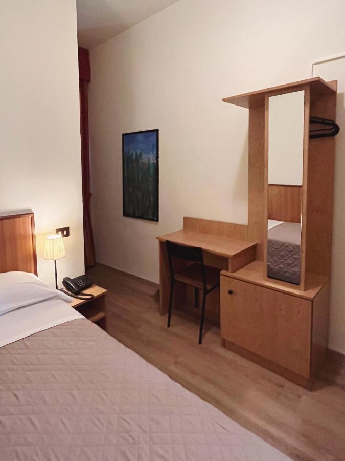 Hotel Umbria Perugia Ngoại thất bức ảnh